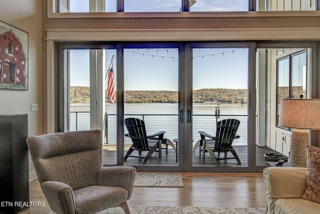 285 E Shore Drive, Rockwood, TN 37854