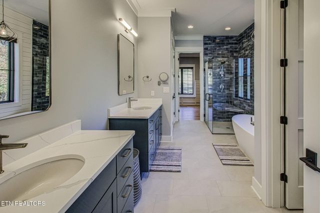 285 E Shore Drive, Rockwood, TN 37854