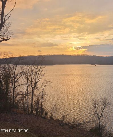 285 E Shore Drive, Rockwood, TN 37854