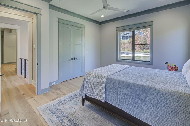 285 E Shore Drive, Rockwood, TN 37854