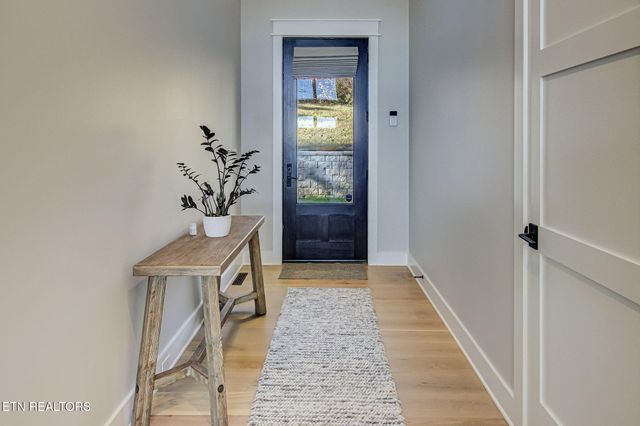 285 E Shore Drive, Rockwood, TN 37854