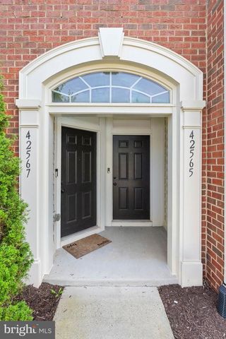 42565 BURBANK TER, Sterling, VA 20166