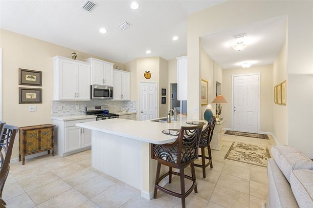 7218 E Village Square, Vero Beach, FL 32966