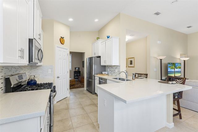 7218 E Village Square, Vero Beach, FL 32966