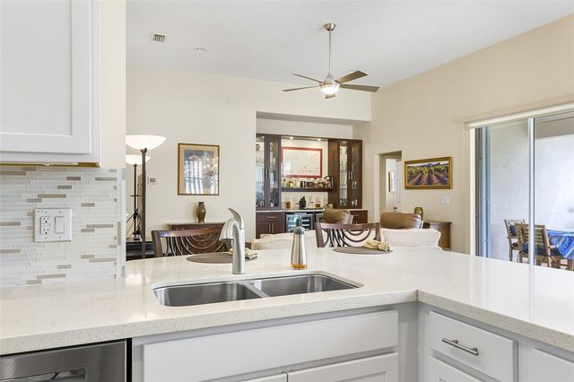 7218 E Village Square, Vero Beach, FL 32966