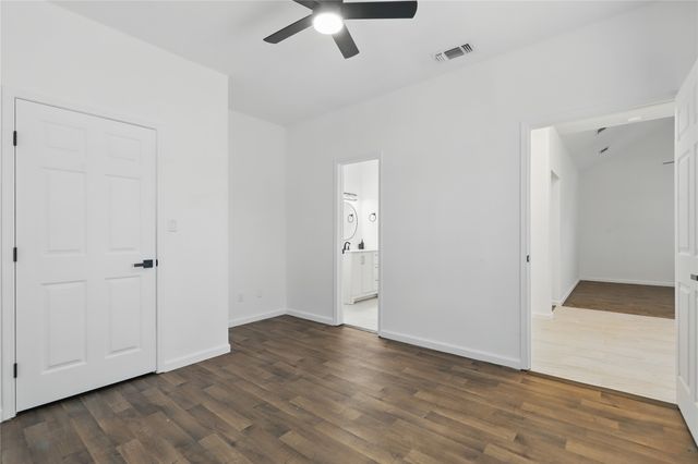 121 Collett Court, Weatherford, TX 76088