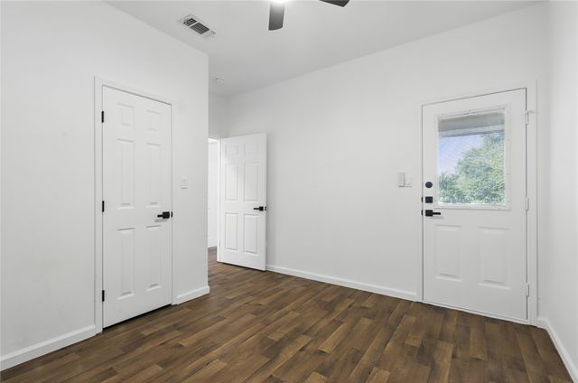 121 Collett Court, Weatherford, TX 76088