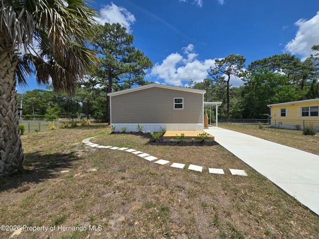 7238 Fitzpatrick Avenue, Brooksville, FL 34613