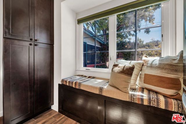 10405 Hillhaven Avenue, Los Angeles, CA 91042