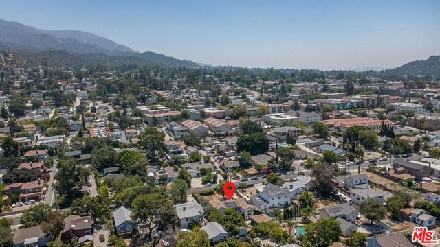 10405 Hillhaven Avenue, Los Angeles, CA 91042