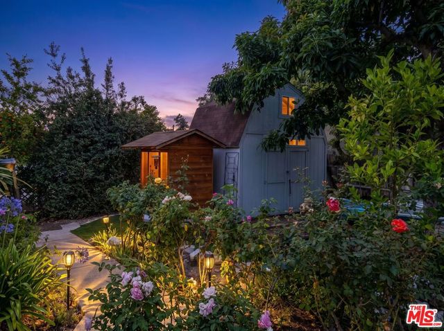 10405 Hillhaven Avenue, Los Angeles, CA 91042