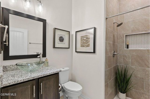128 Loma Parda Trail, Sunland Park, NM 88063