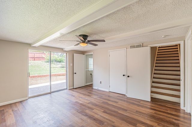 3520 Loganwood Drive, Dallas, TX 75227