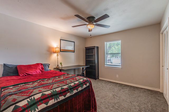 3520 Loganwood Drive, Dallas, TX 75227
