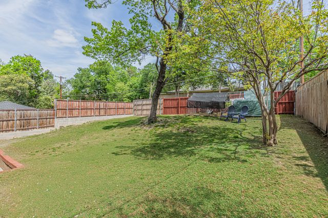 3520 Loganwood Drive, Dallas, TX 75227