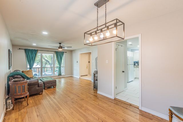 3520 Loganwood Drive, Dallas, TX 75227