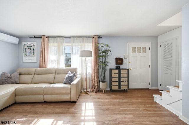 264 Fern St, Washington Twp., NJ 07676