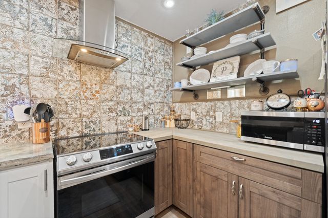 2516 Brushy Nob Drive, Joshua, TX 76058