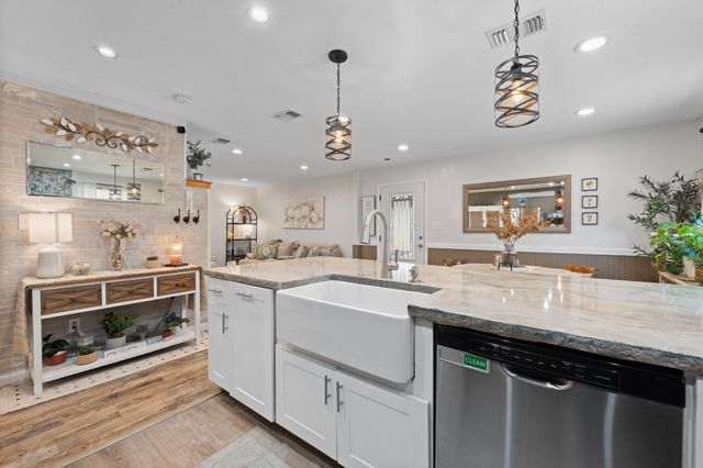 2516 Brushy Nob Drive, Joshua, TX 76058