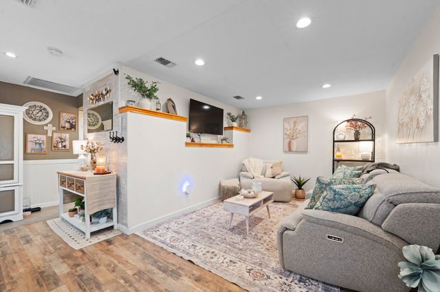 2516 Brushy Nob Drive, Joshua, TX 76058