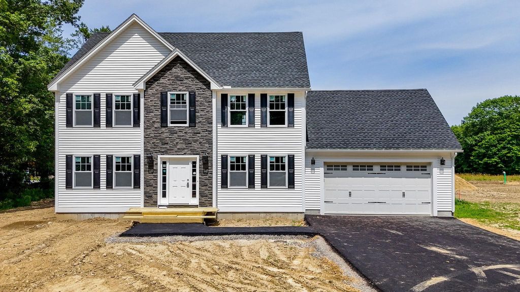 90 Bishop Road, Belmont, NH 03220