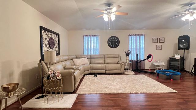 21503 Falvel Sunrise Court, Spring, TX 77388