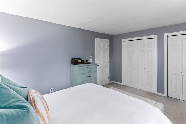 8 Spruce Tree Ln 28, Norton, MA 02766