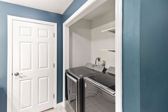 8 Spruce Tree Ln 28, Norton, MA 02766