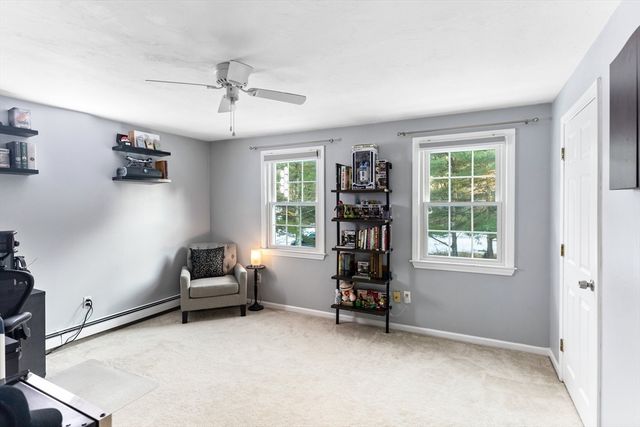 8 Spruce Tree Ln 28, Norton, MA 02766