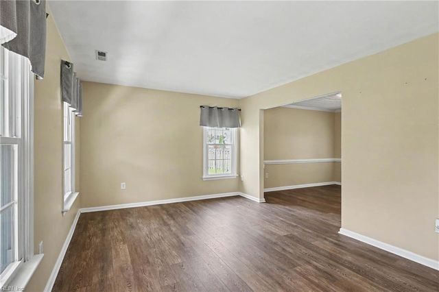 4308 Galston CT, Chesapeake, VA 23321