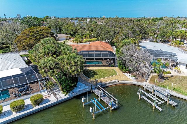 5507 CONTENTO DRIVE, Sarasota, FL 34242