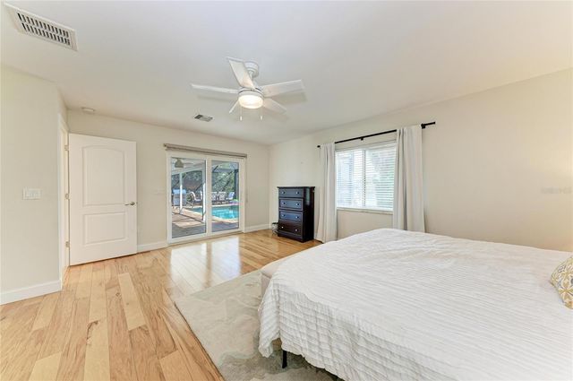 5507 CONTENTO DRIVE, Sarasota, FL 34242