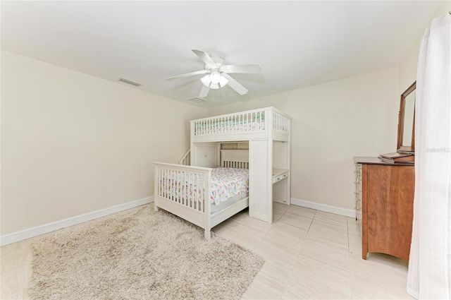 5507 CONTENTO DRIVE, Sarasota, FL 34242