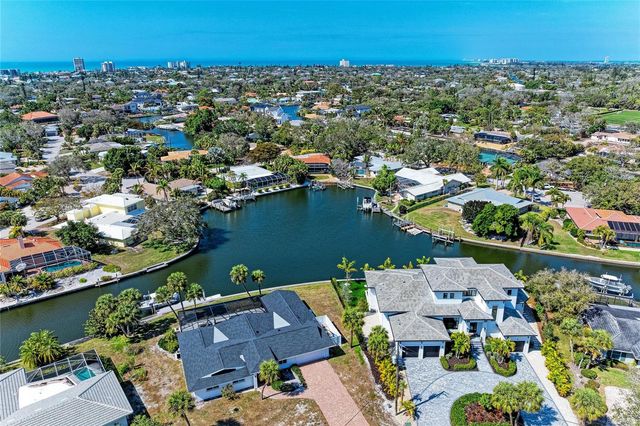 5507 CONTENTO DRIVE, Sarasota, FL 34242