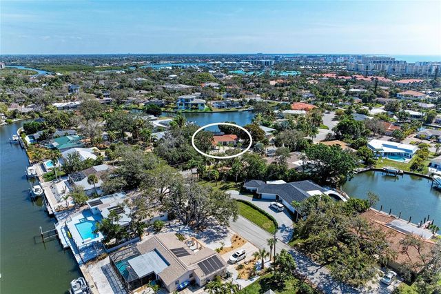 5507 CONTENTO DRIVE, Sarasota, FL 34242