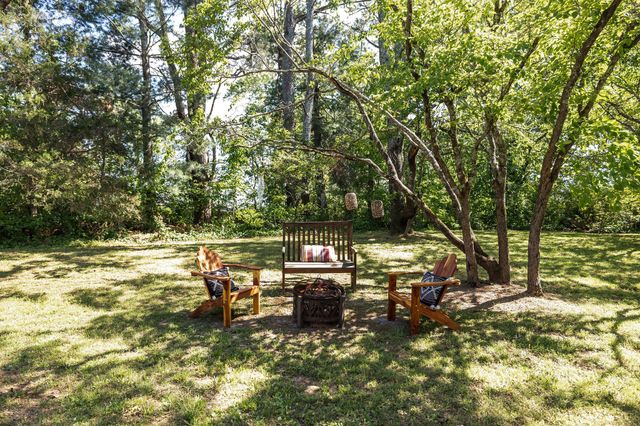 7113 Rusty Dr, Fairview, TN 37062