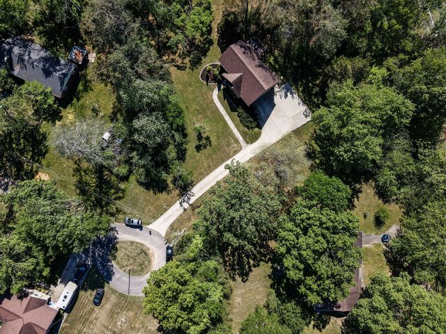 7113 Rusty Dr, Fairview, TN 37062