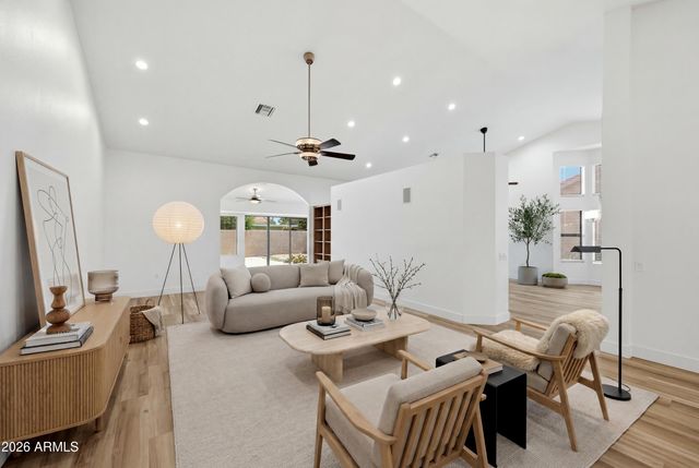 13747 W VILLA RIDGE Drive, Sun City West, AZ 85375