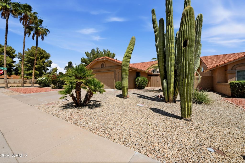 13747 W VILLA RIDGE Drive, Sun City West, AZ 85375 — photo 5