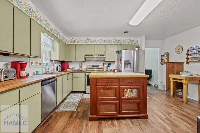 412 Pierce Street, Jesup, GA 31545