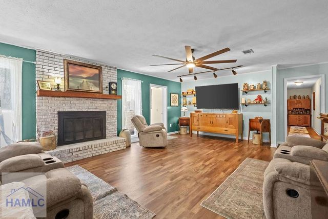 412 Pierce Street, Jesup, GA 31545