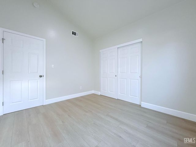 5218 Skeldale Court, Bakersfield, CA 93307