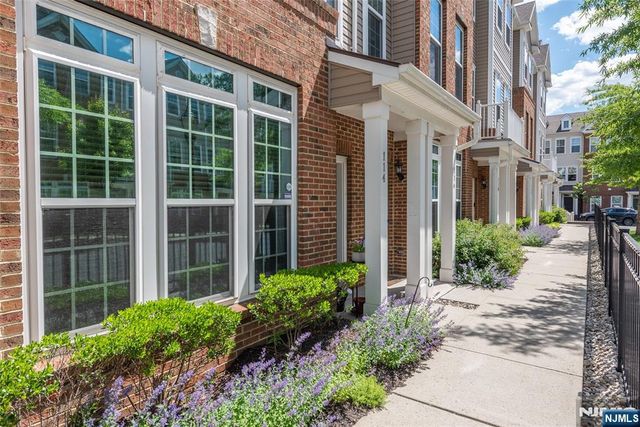 114 Wesmont Drive 4006, Wood Ridge, NJ 07075