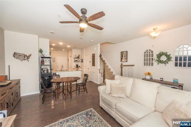 114 Wesmont Drive 4006, Wood Ridge, NJ 07075