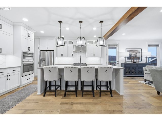 14985 Se NORTHERN HEIGHTS Dr, Happy Valley, OR 97086