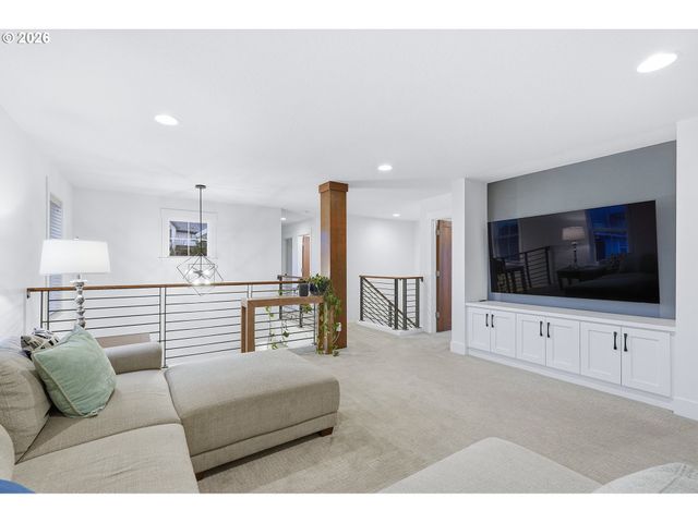 14985 Se NORTHERN HEIGHTS Dr, Happy Valley, OR 97086