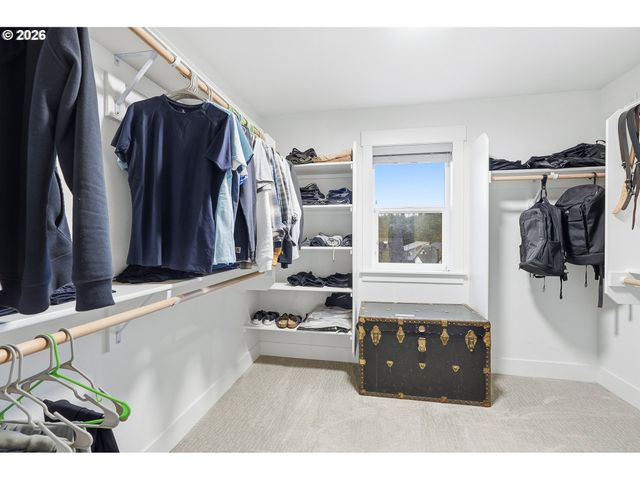 14985 Se NORTHERN HEIGHTS Dr, Happy Valley, OR 97086