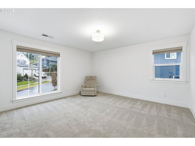 14985 Se NORTHERN HEIGHTS Dr, Happy Valley, OR 97086