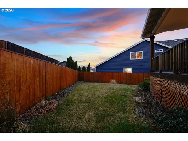 14985 Se NORTHERN HEIGHTS Dr, Happy Valley, OR 97086