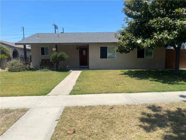 310 N Mountain View, Santa Ana, CA 92703